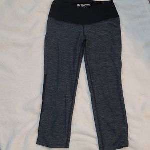 Women's New Balance Athletic Cropped Size XS